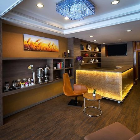 Ton Aor Place Hotel Bangkok Buitenkant foto