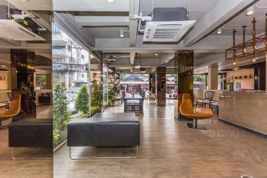 Ton Aor Place Hotel Bangkok Buitenkant foto