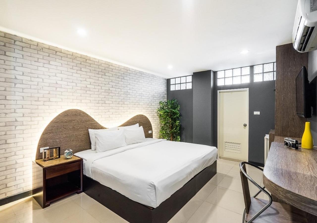 Ton Aor Place Hotel Bangkok Buitenkant foto