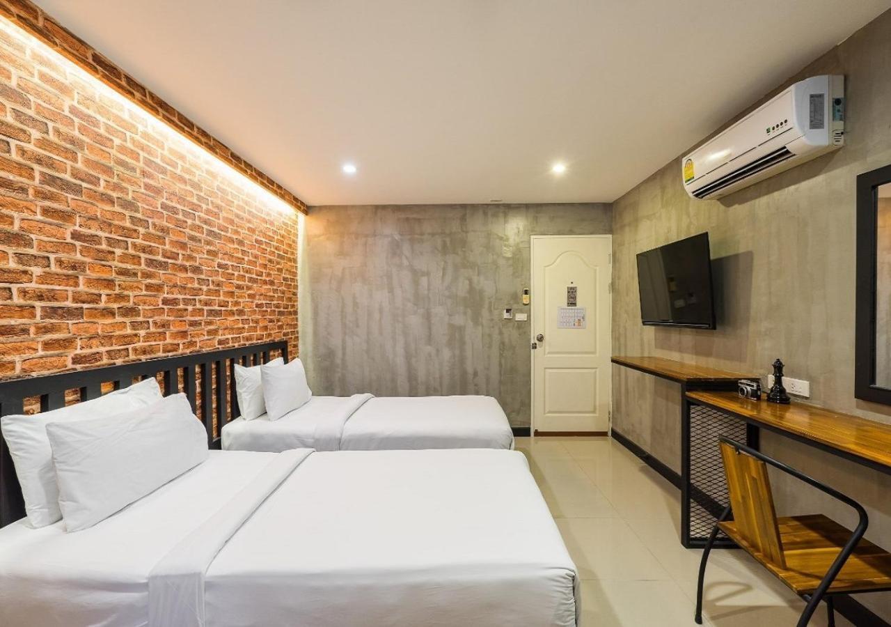 Ton Aor Place Hotel Bangkok Buitenkant foto